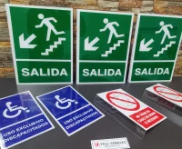 Señales en acrílico de 3mm variado