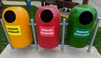 Sticker en vinil para tachos de basura 